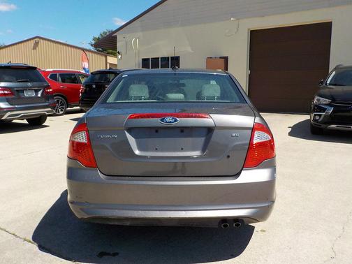 2012 Ford Fusion SE