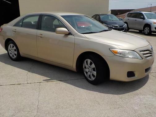2010 Toyota Camry LE