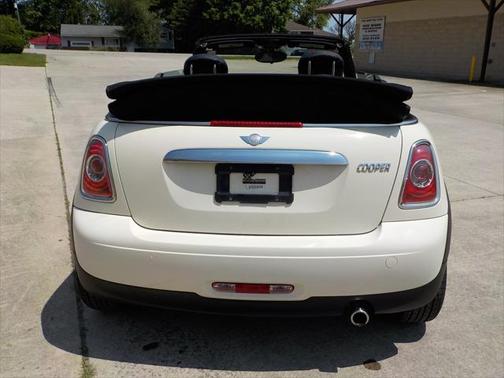2013 MINI Convertible Cooper