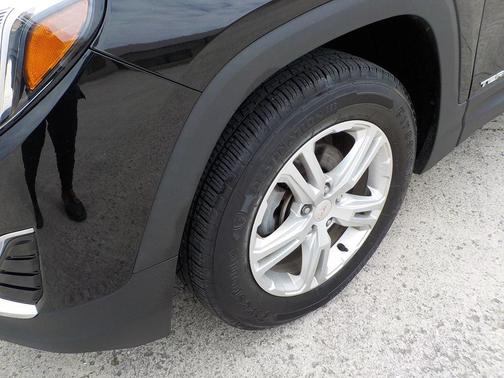 Ebony Twilight Metallic 2019 GMC Terrain SLE