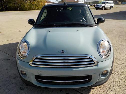 2013 MINI Convertible Cooper
