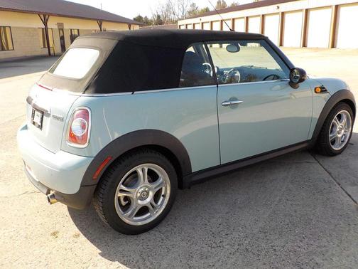 2013 MINI Convertible Cooper
