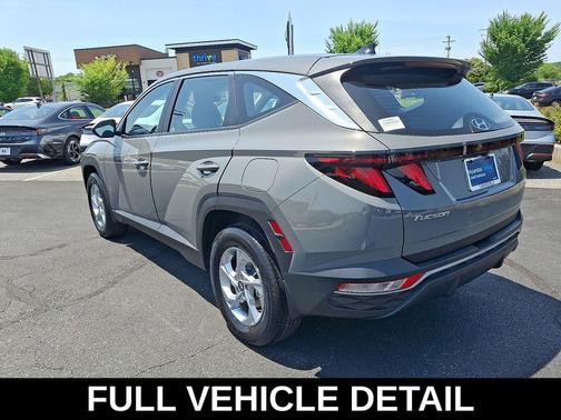 Hampton Gray 2024 Hyundai TUCSON SE