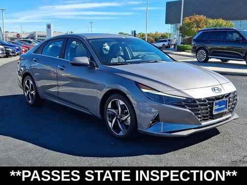 2022 Hyundai ELANTRA Limited