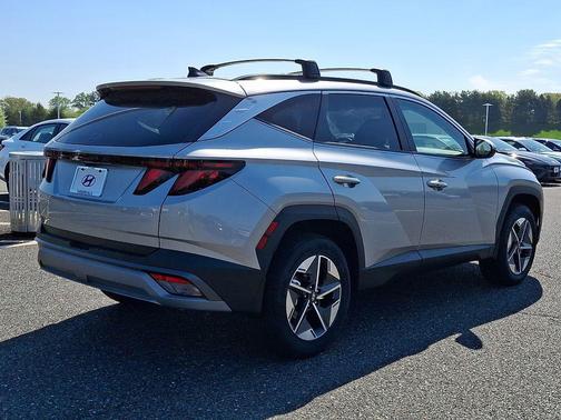 Shimmering Silver 2026 Hyundai TUCSON SEL