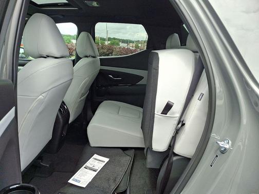 2025 Hyundai SANTA CRUZ SEL Activity