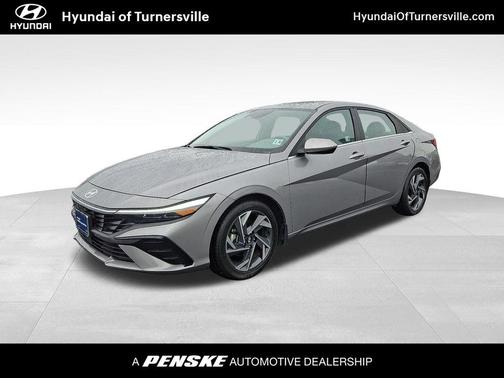 2025 Hyundai ELANTRA SEL