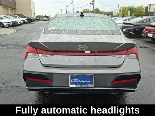 2025 Hyundai ELANTRA SEL