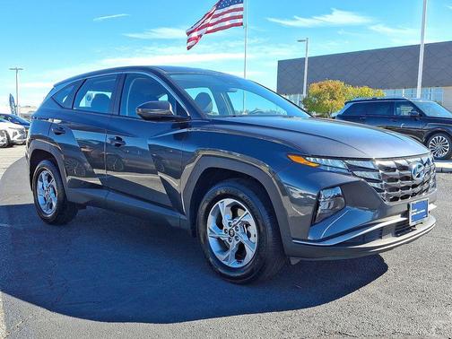 2024 Hyundai TUCSON SE