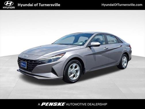 2023 Hyundai ELANTRA SE