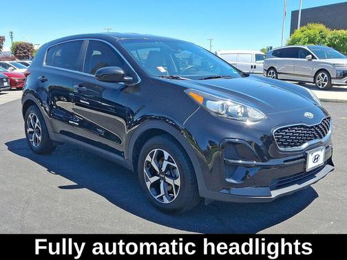 Black Cherry Pearl 2020 Kia Sportage LX