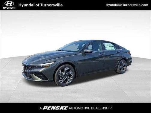 2025 Hyundai ELANTRA SEL