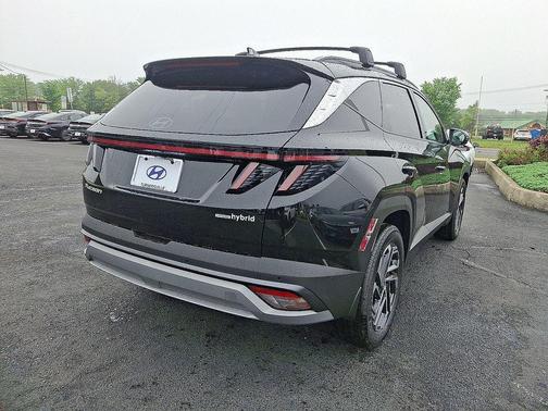 Ash Black 2026 Hyundai TUCSON Hybrid Limited
