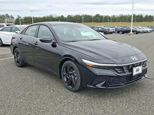 Abyss Black 2026 Hyundai ELANTRA Sport