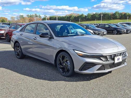 2026 Hyundai ELANTRA Sport