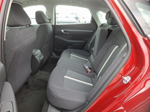 2026 Hyundai SONATA SEL