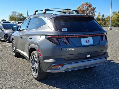 Ecotronic Gray Matte 2026 Hyundai TUCSON Limited