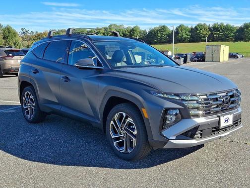 Ecotronic Gray Matte 2026 Hyundai TUCSON Limited