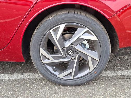 Ultimate Red 2025 Hyundai ELANTRA SEL