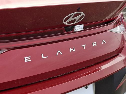 Ultimate Red 2025 Hyundai ELANTRA SEL