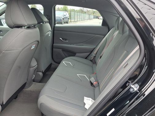 2026 Hyundai ELANTRA HEV Blue