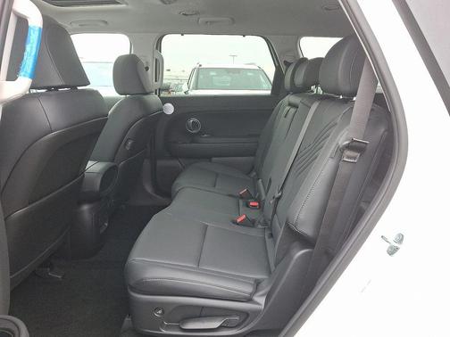 2026 Hyundai SANTA FE HEV SEL Premium