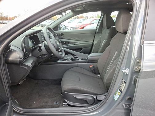 2026 Hyundai ELANTRA Sport