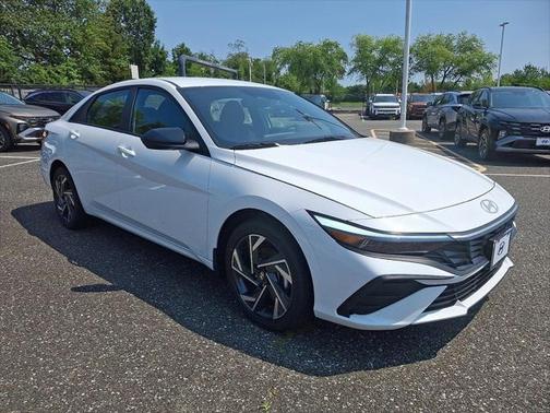 2025 Hyundai ELANTRA Sport