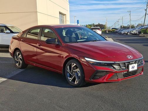 2025 Hyundai ELANTRA Sport