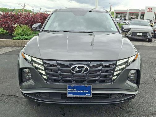 Amazon Gray 2023 Hyundai TUCSON SE