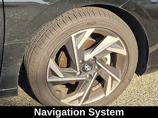 Abyss Black 2024 Hyundai ELANTRA SEL