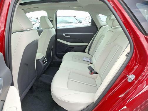 2026 Hyundai SONATA Hybrid SE