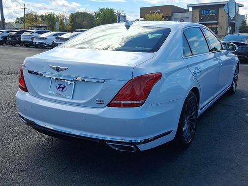 2017 Genesis G90 5.0 Ultimate
