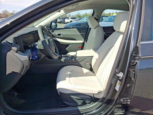 Portofino Gray 2026 Hyundai SONATA SE