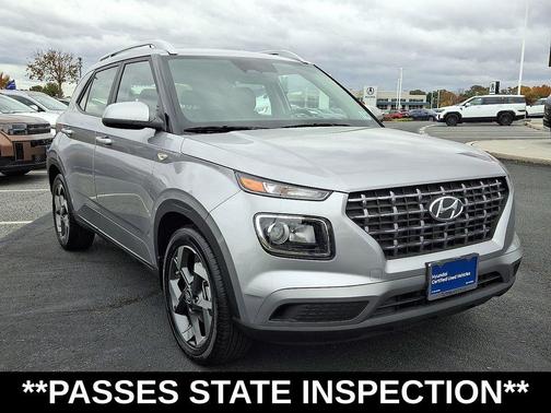 2024 Hyundai VENUE SEL