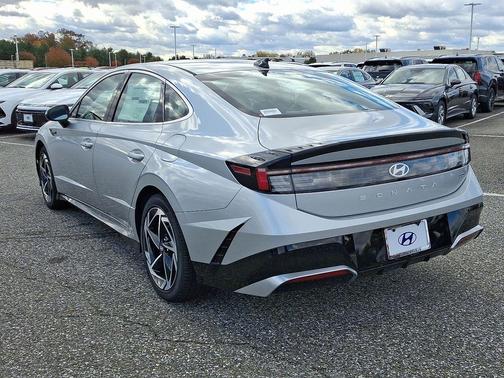 2026 Hyundai SONATA SEL