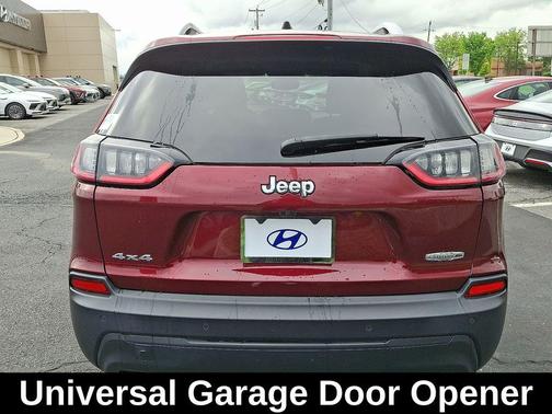 Velvet Red Pearlcoat 2021 Jeep Cherokee Latitude Lux
