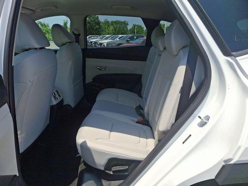 Serenity White Pearl 2025 Hyundai TUCSON SEL