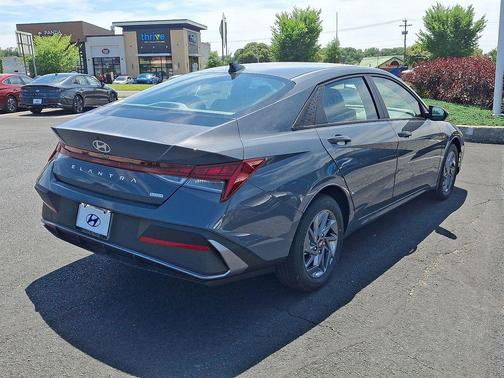 Ecotronic Gray 2026 Hyundai ELANTRA HEV Blue