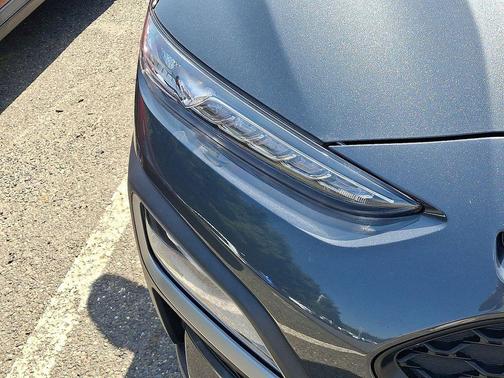 Thunder Gray 2021 Hyundai KONA SEL