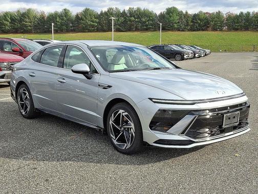 2026 Hyundai SONATA SEL