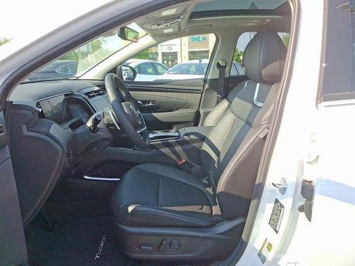 White Pearl 2024 Hyundai TUCSON Plug-In Hybrid Limited