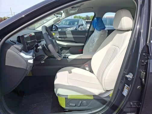 2026 Hyundai SONATA SEL