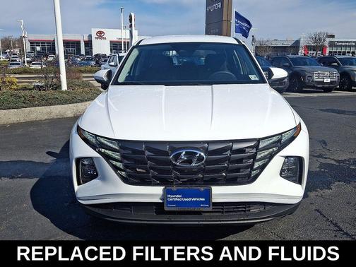 2023 Hyundai TUCSON SE