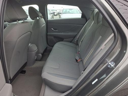 2026 Hyundai ELANTRA Sport