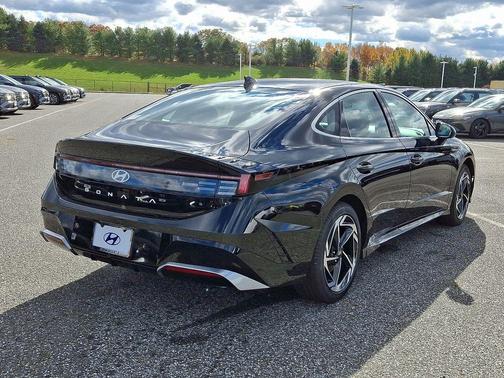 2026 Hyundai SONATA SEL