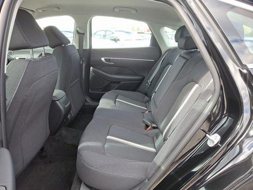 2026 Hyundai SONATA SEL