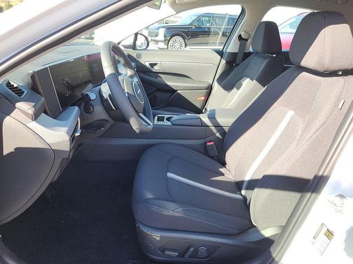 2026 Hyundai SONATA SEL