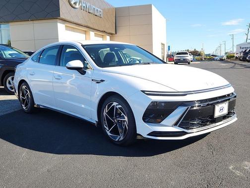 2026 Hyundai SONATA SEL