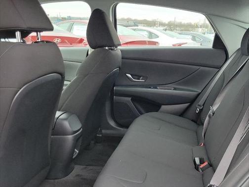 2025 Hyundai ELANTRA Sport